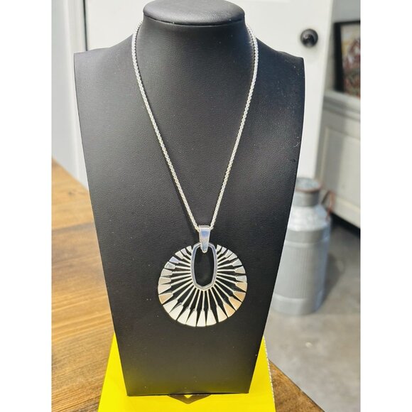 Kendra Scott Silver Long Deanne Necklace - Picture 1 of 4